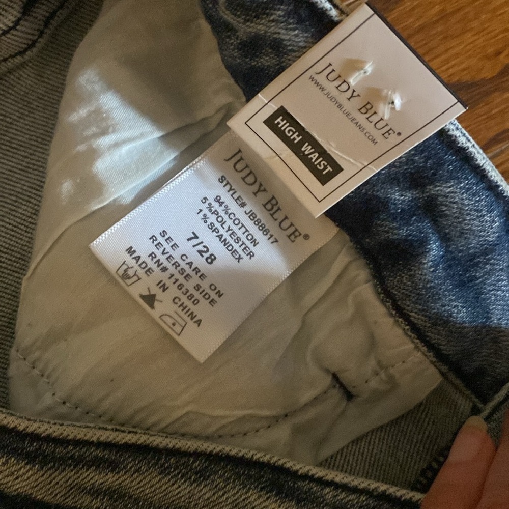 Judy blue hi waist vintage mild distressed  slim fit jeans size 7/28 - Picture 8 of 9